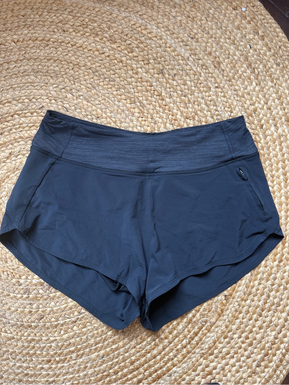Outdoor Voices Hudson Short 2.5in (Black)